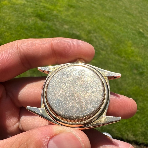 Gold Rolex Datejust - Picture 7 of 9